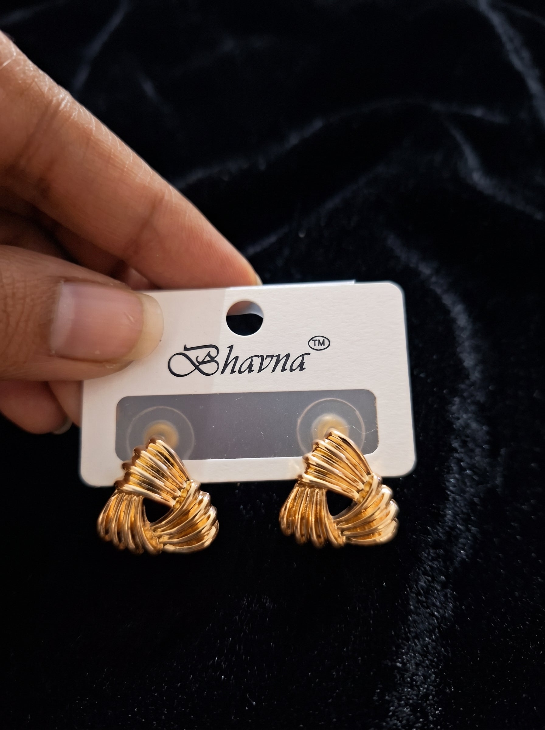Anti tarnish earring 154
