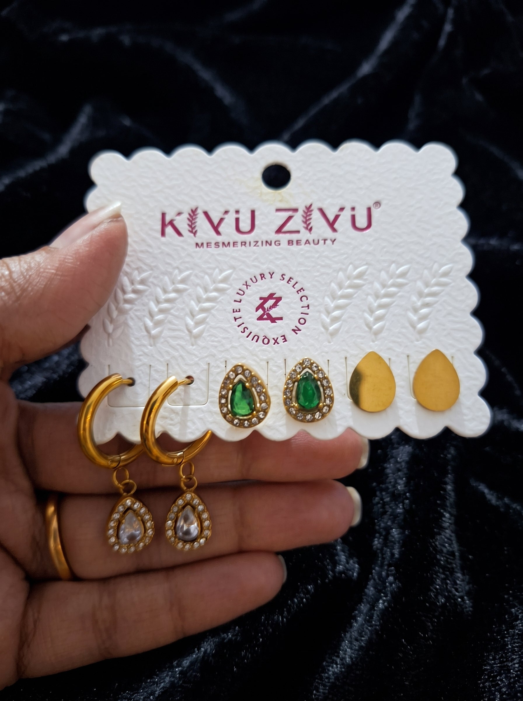 Anti tarnish earring 145