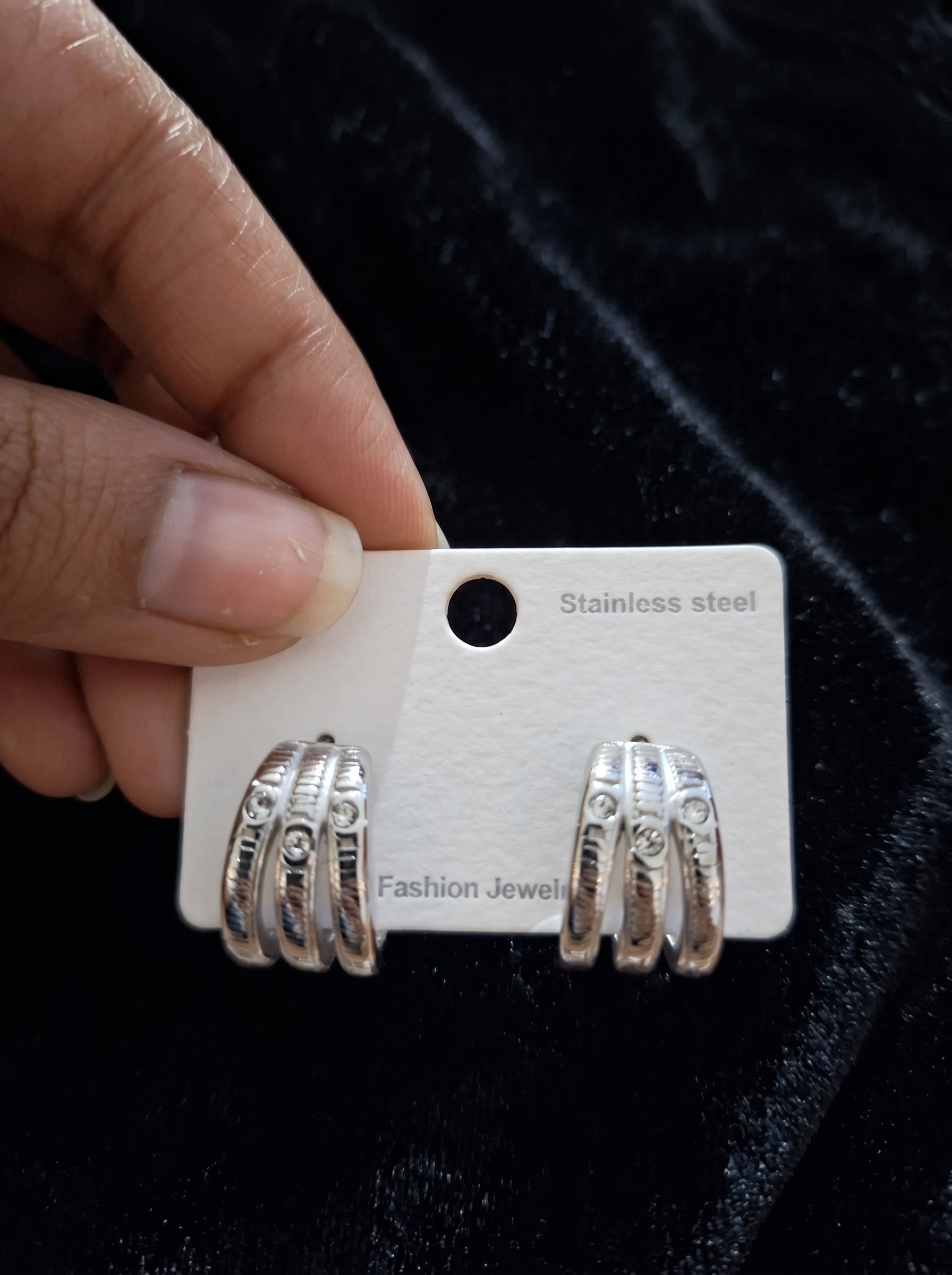 Anti tarnish earring 140