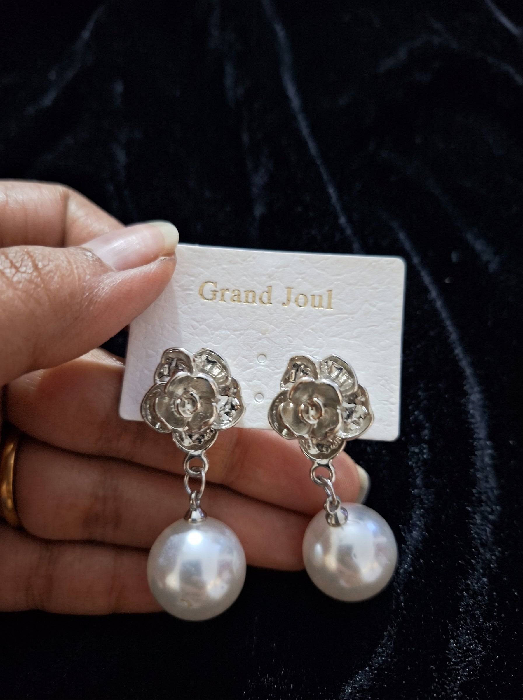 Anti tarnish earring 139