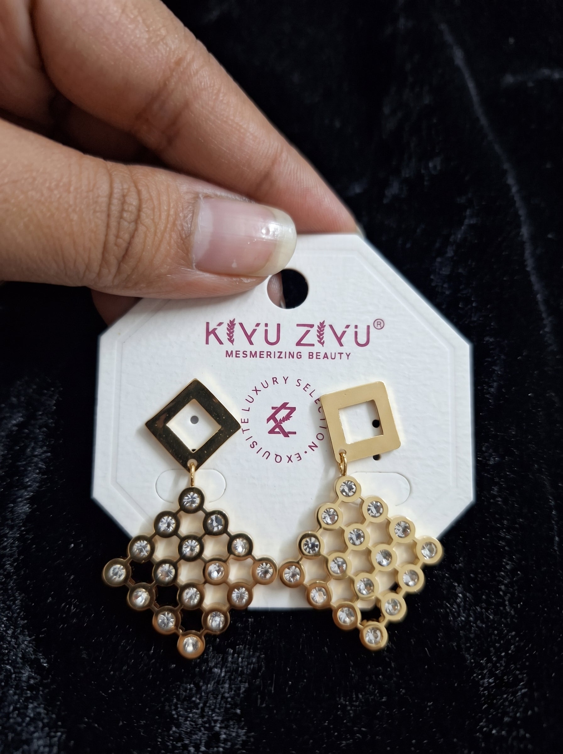 Anti tarnish earring 138