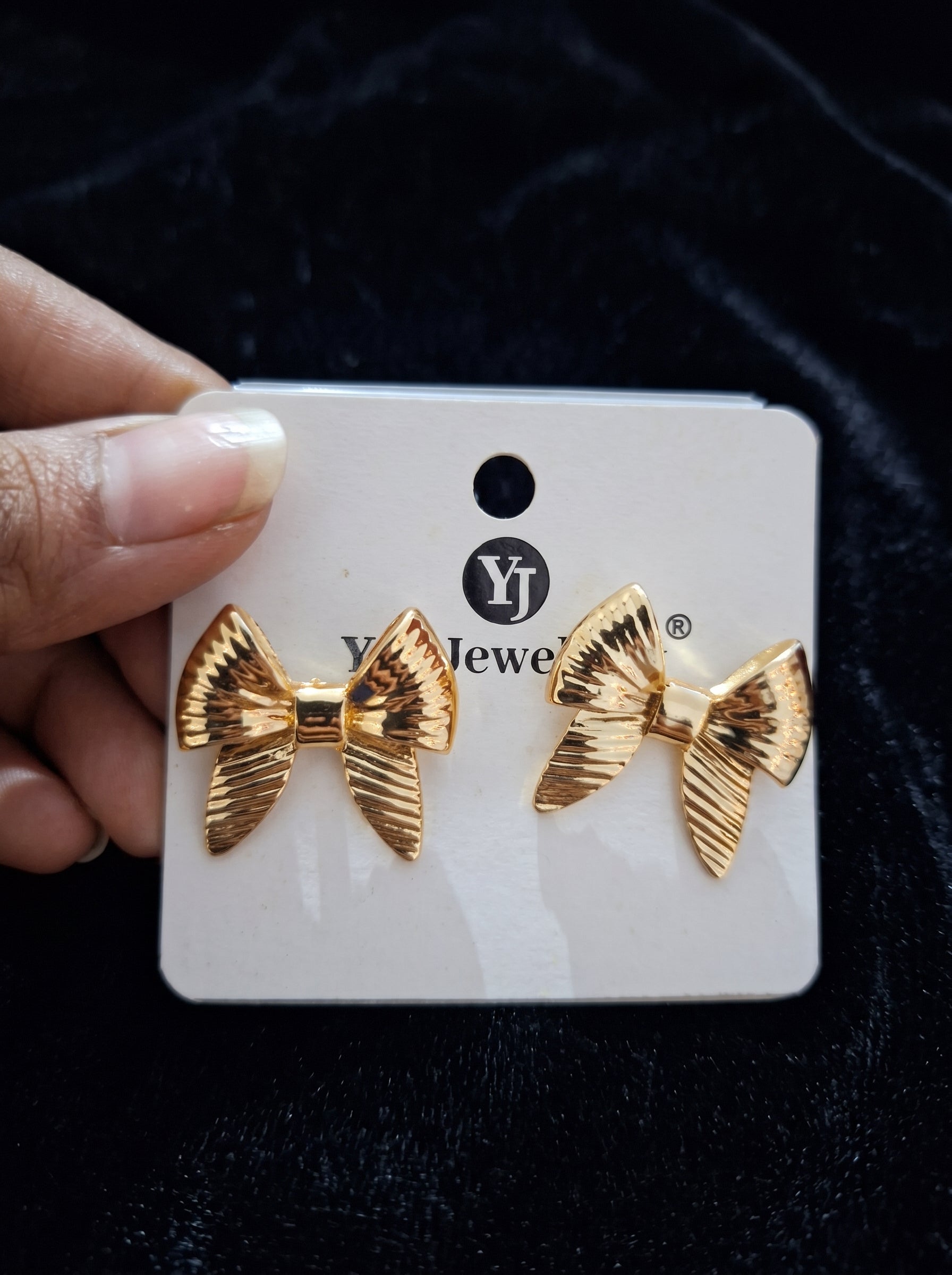 Anti tarnish earring 135