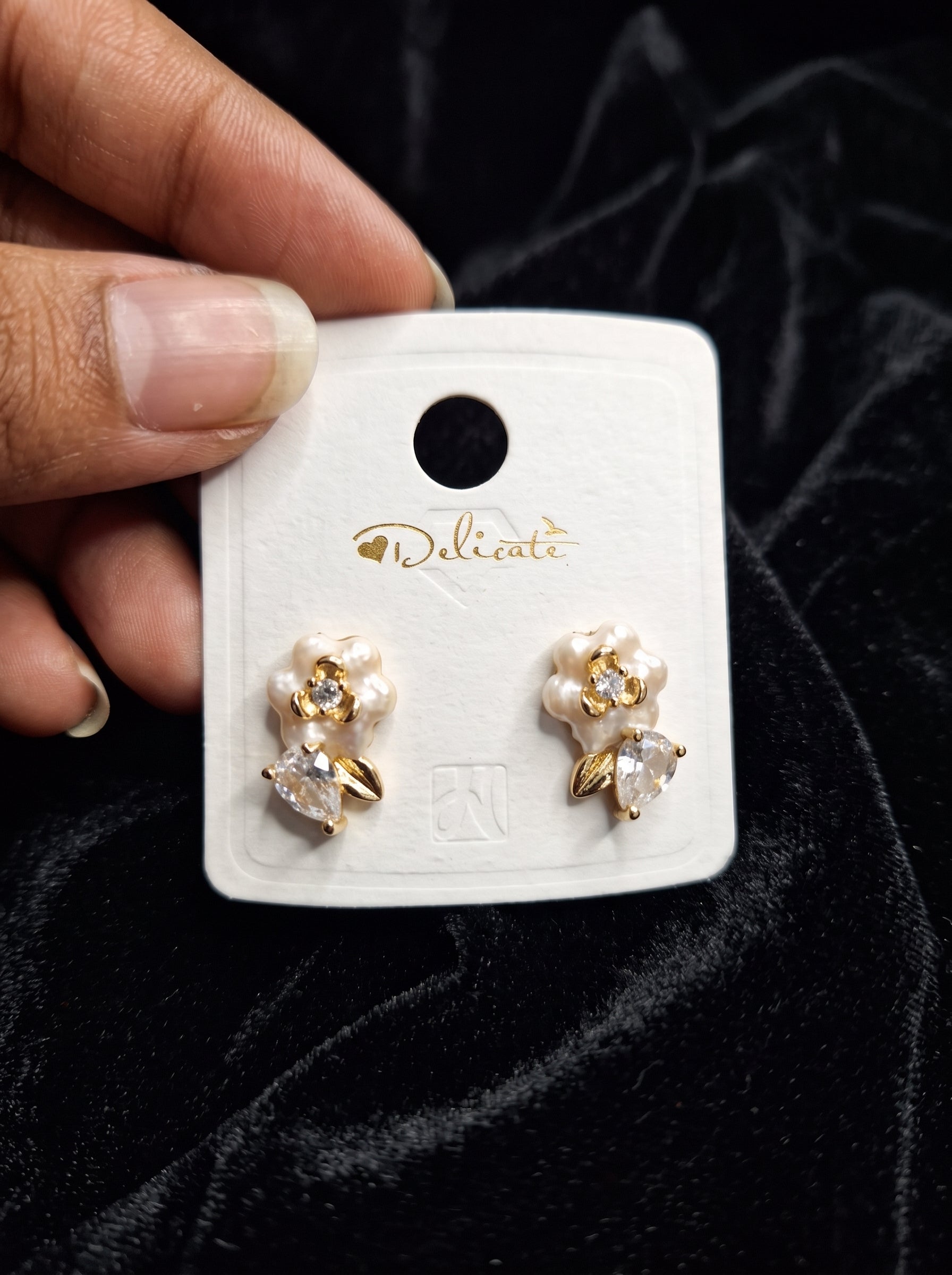 Anti tarnish earring 129