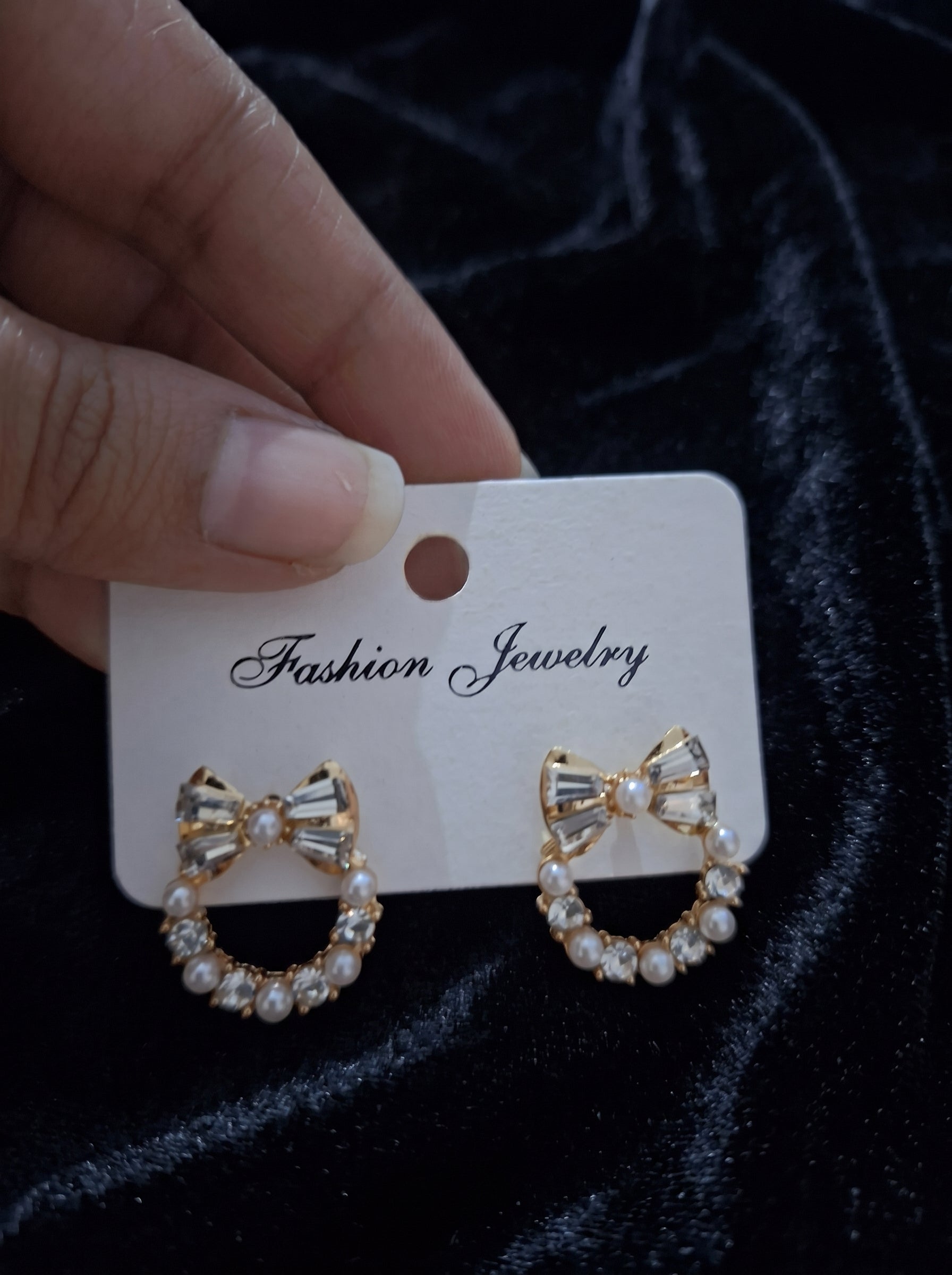 Anti tarnish earring 106