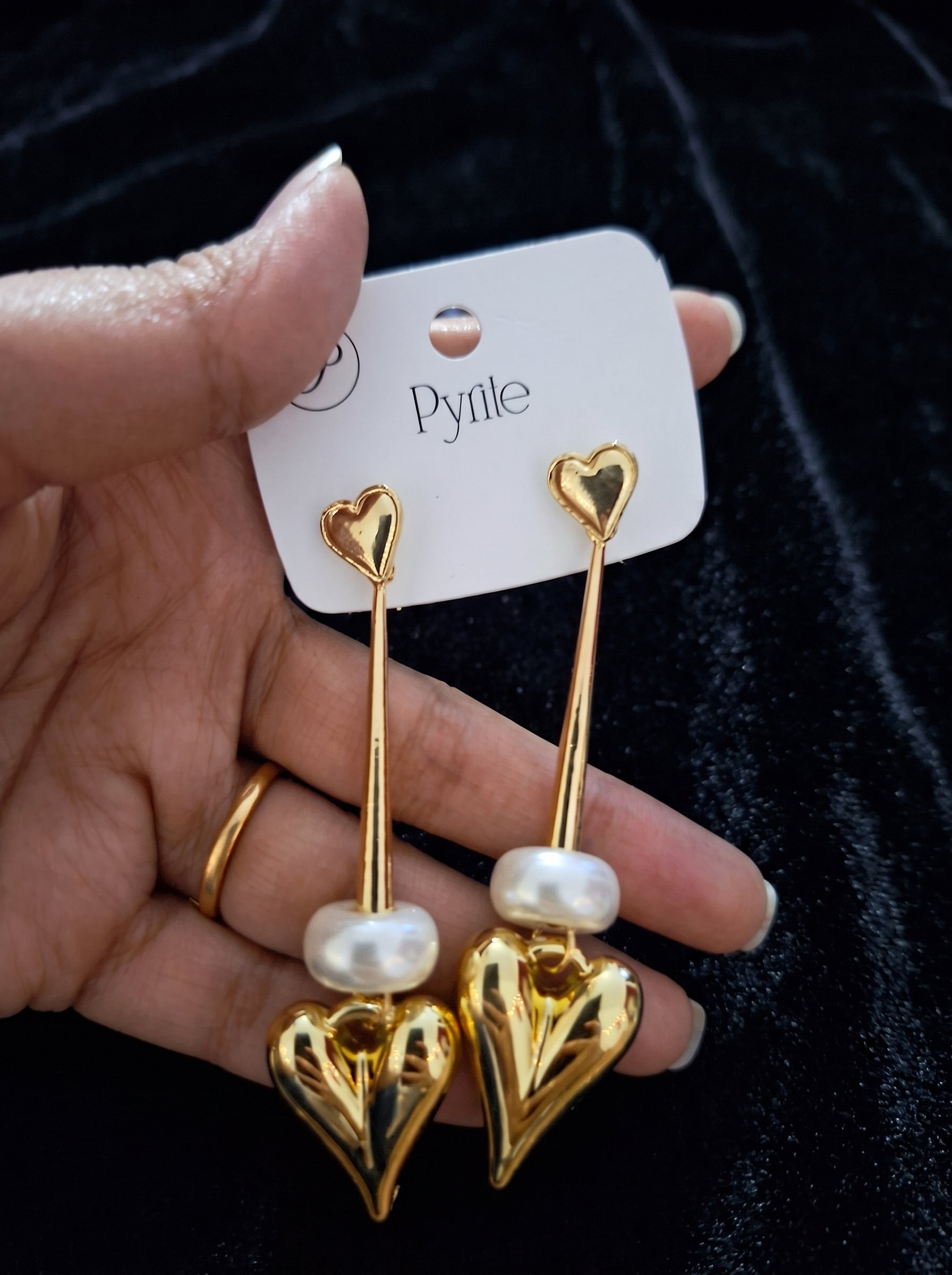 Anti tarnish earring 104