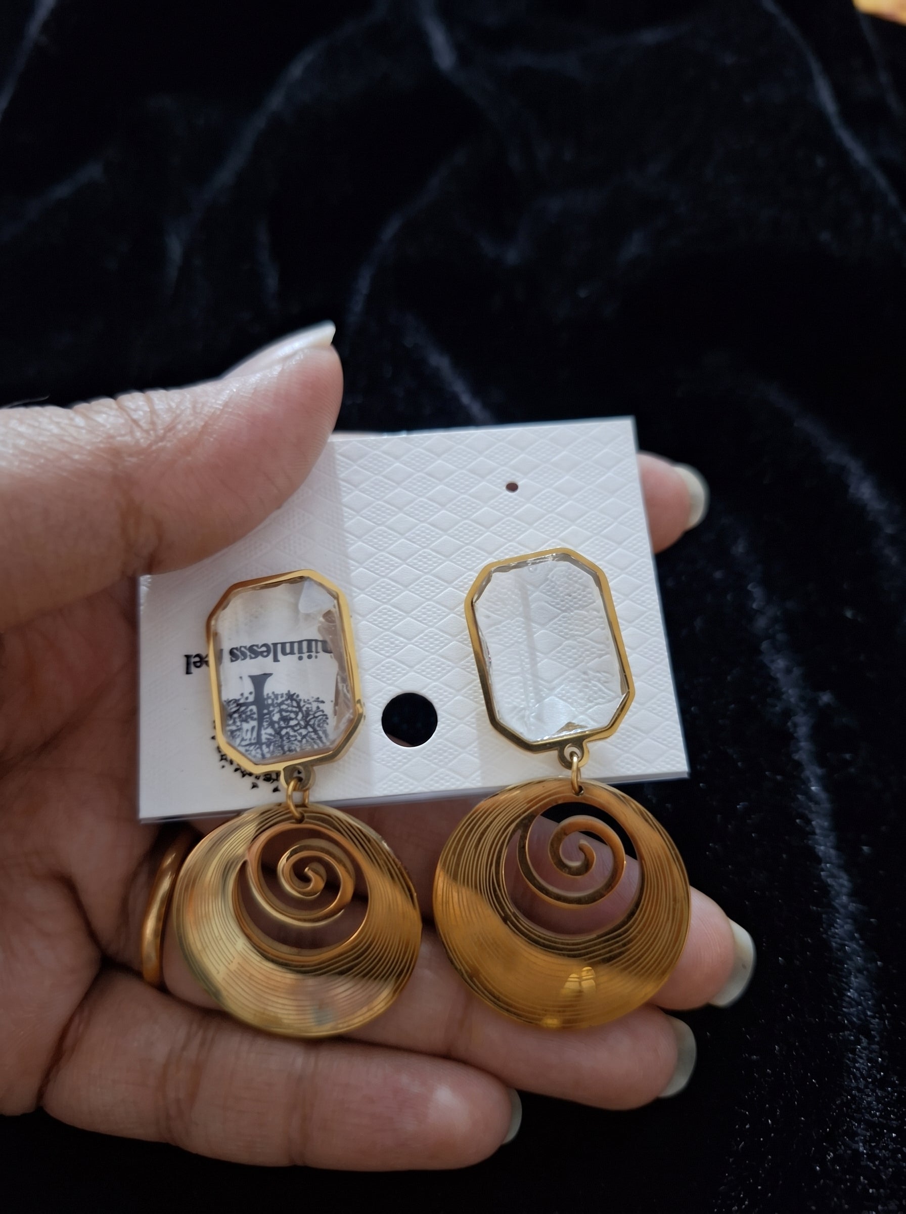 Anti tarnish earring 90