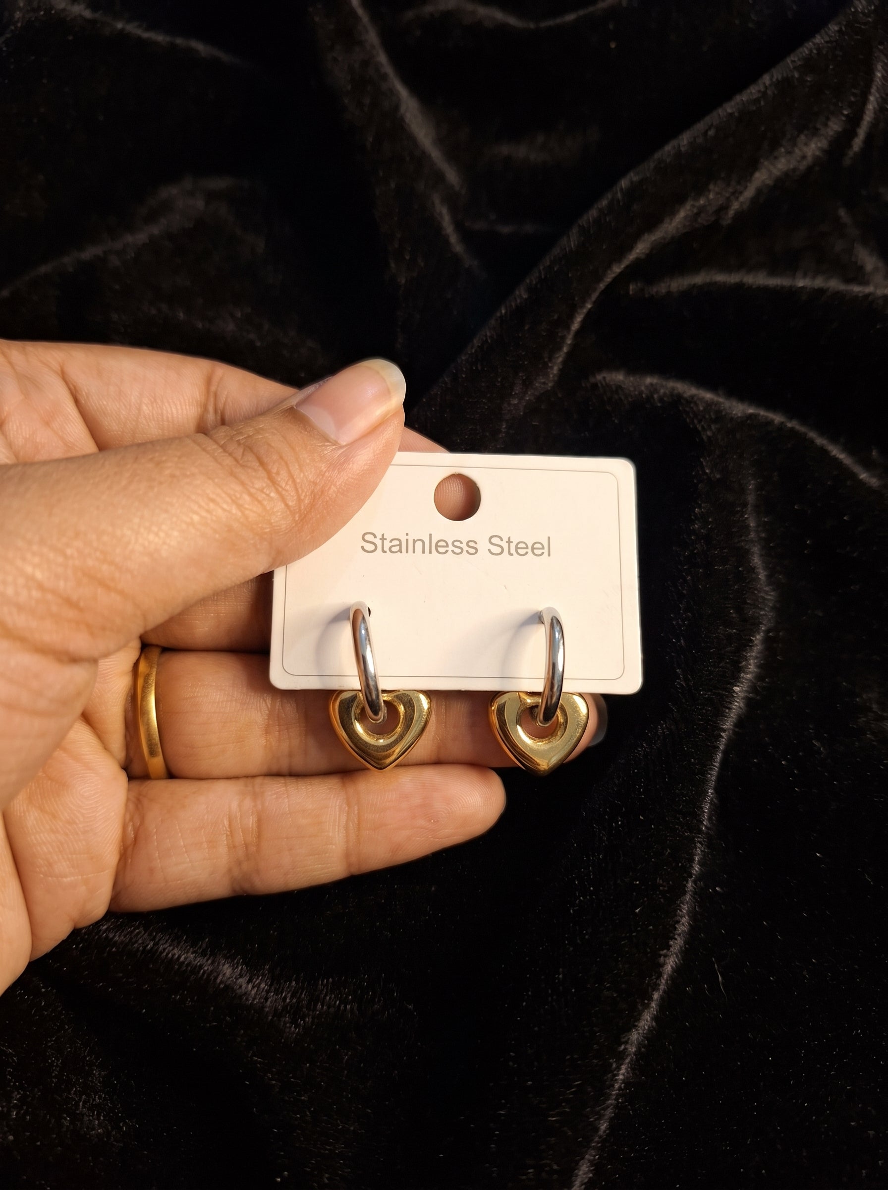 Anti tarnish earring 82