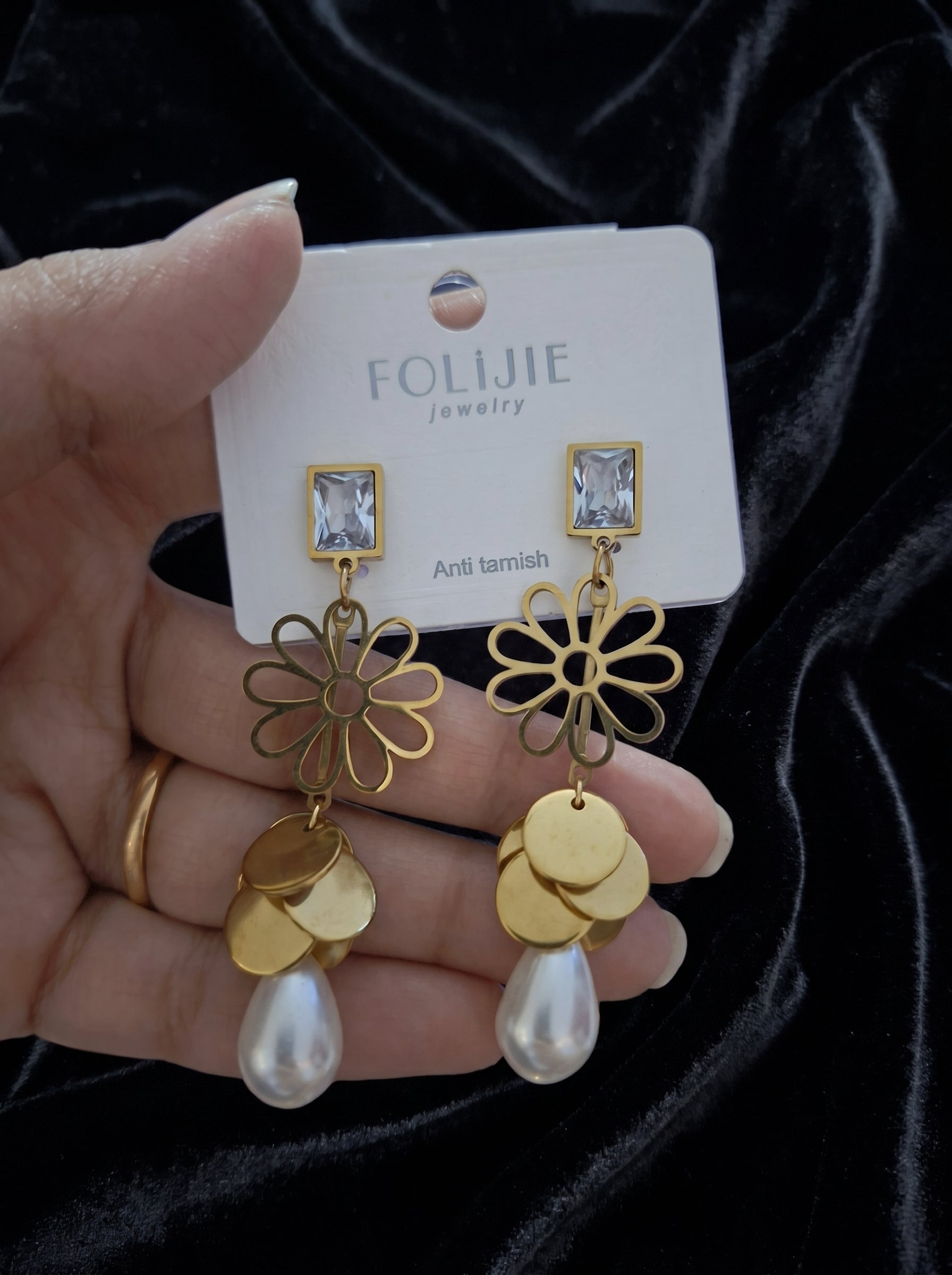 Anti tarnish earring 54