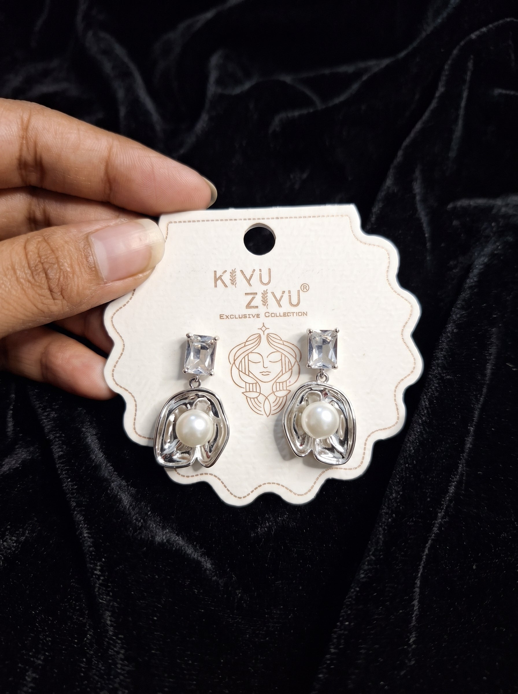 Anti tarnish earring 53