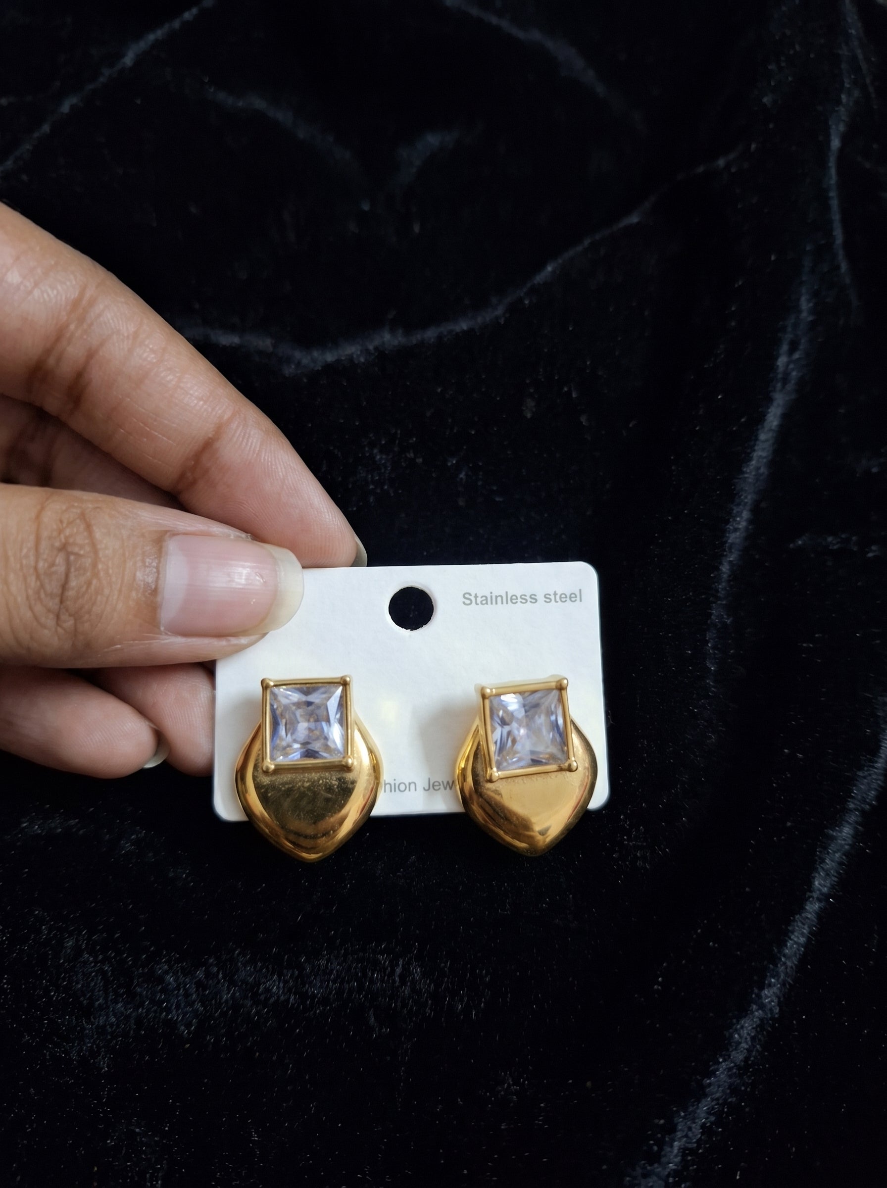 Anti tarnish earring 26
