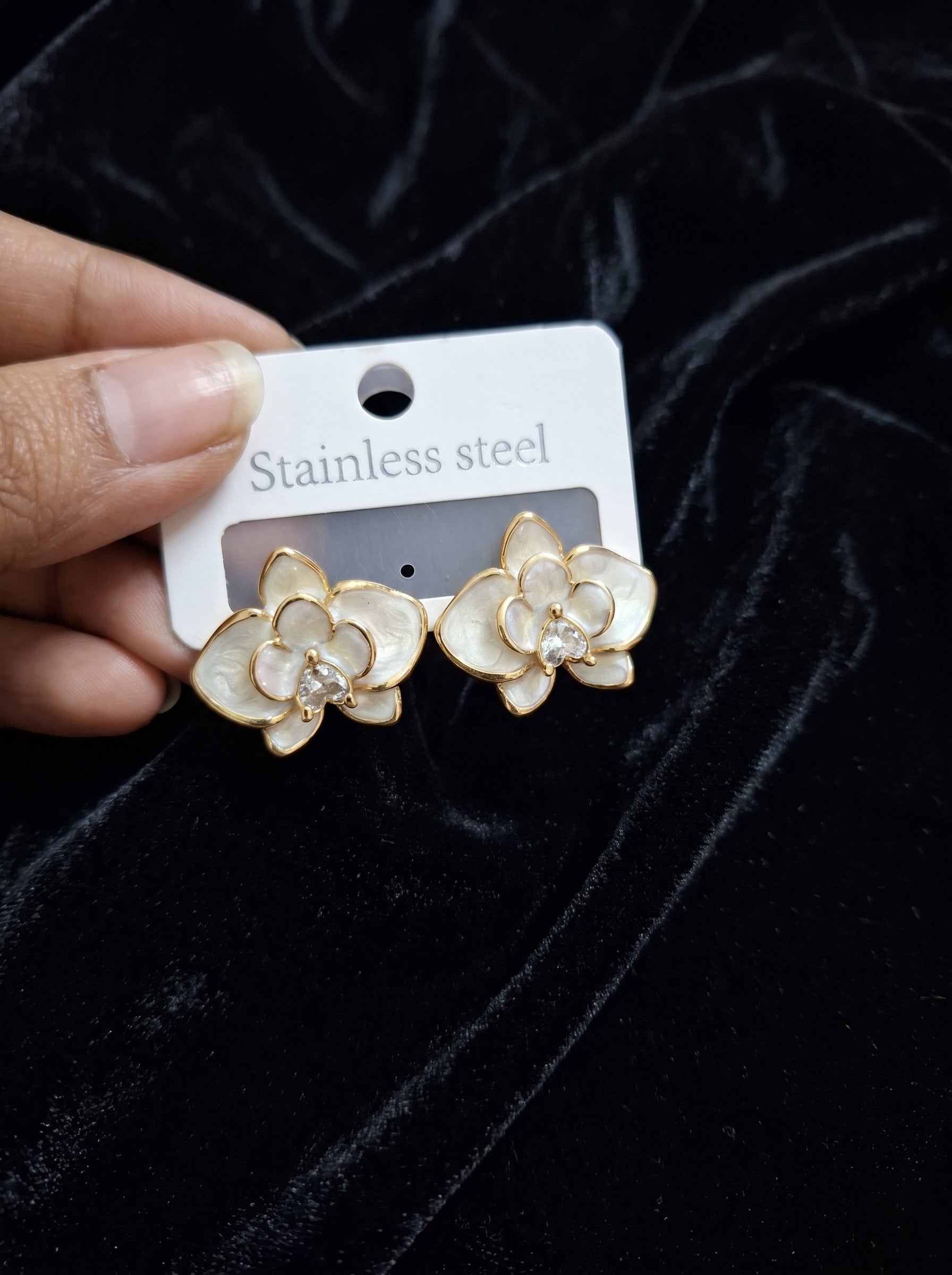 Anti tarnish earring 21